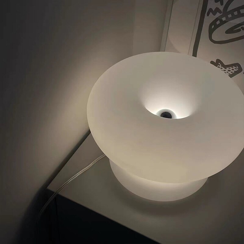 Modern Milky White Circle Art Table Lamp Dimmable Bedroom Bedside Lamps Living Room Study LED desk Lights Home Decor Fixtures 4