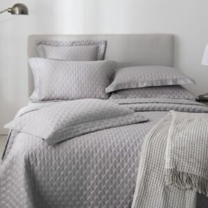 100% Cotton Quilted Bedspread Grey 3/5-Pieces Solid Color Chic Stitched Bed spread Quilted Coverlet Bed Cover Queen King size 1