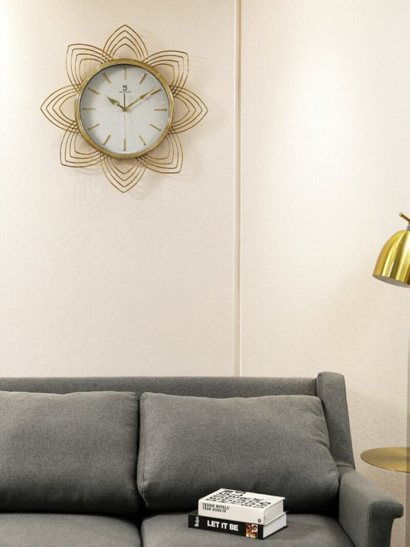 Nordic Luxury Wall Clock Living Room Large Metal Gold Wall Clock Modern Design Silent Reloj De Pared Wall Decor LL50WC 3