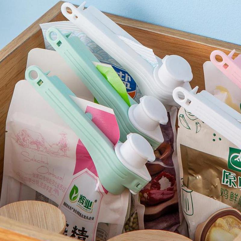 8pcs/lot Condiments Spice Bag Sealer Clips with Pour Spout Food Sealing Kitchen Storage Organizer Plastic Fresh-Keeping Clamp 5