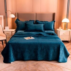Plush Velvet Quilt Reversible Luxury Soft Warm 4/6Pcs Bedspread Fitted sheet Pillowcases for 150X200cm 180x200cm 200X220cm Bed 1