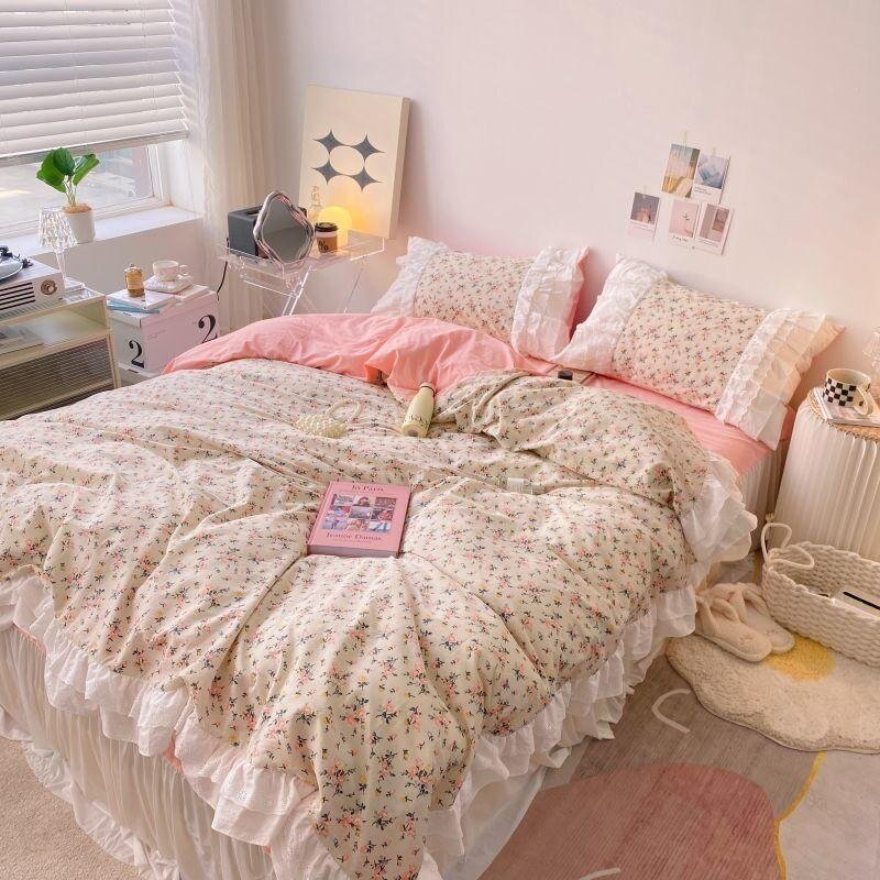 Romantic Flower 4Pcs Princess Bedding for Girls Elegant Vintage Floral Lovely White Lace Ruffle Bedskirt Duvet Cover Pillowcases 1