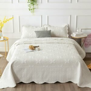 3Pcs Elegant Embroidery Quilt Set with 2Pillow Shams 100%Cotton Quilted Bedspread Coverlet Queen Size White Comforter Bed Cover 1