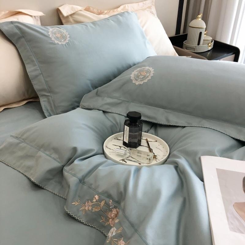 Premium Cotton Soft Breathable Embroidered 4Pcs Bedding Set Elegant Pink Green Off White Pretty Duvet cover Bed Sheet Pillowcase 4