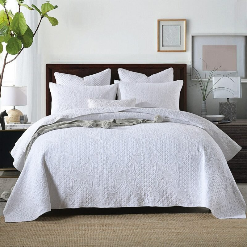Queen size 3Pcs Quilted Cotton Bedspread For Bed Pillow shams Embroidery White Bedspread Bed cover set Couvre Lit De Luxe 1