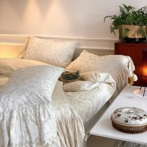 Chic Floral Branch Embroidery France Romantic Wide Edge Duvet Cover 100%Cotton 4Pcs Purple Bedding set Bed Sheet 2 Pillowcases 1