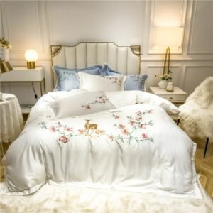 Satin Cotton Soft Duvet Cover Bed sheet set Elegent White Grey Deer Flowers Embroidery Bedding set Queen King size 4Pcs Bed set 1
