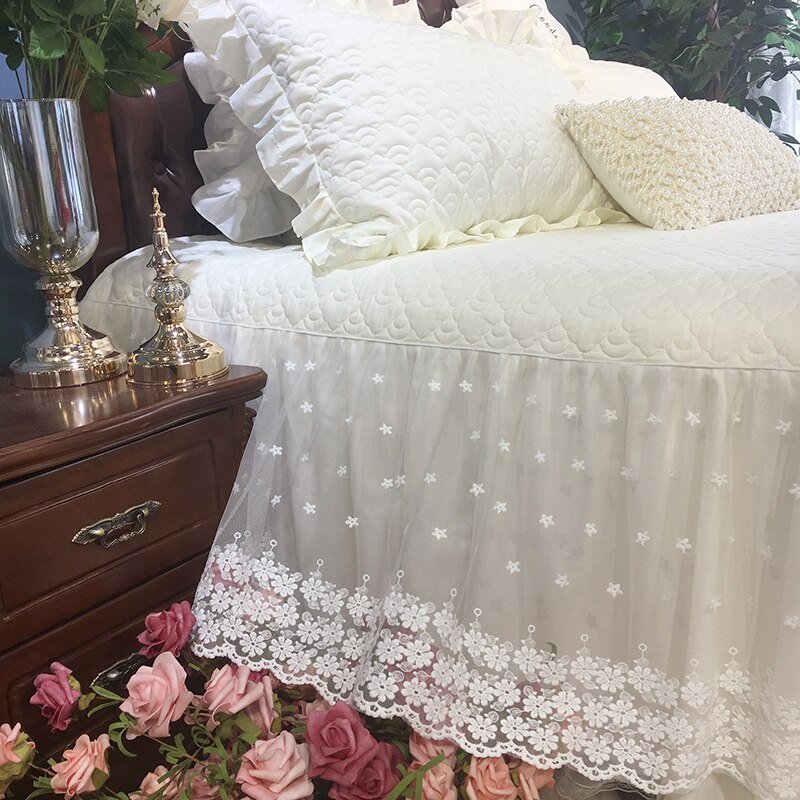3Pcs150X200cm/180X200cm Cream White Beige Lace Princess Bed skirt set Quilted Cotton Bedspread Pillowcase Queen King size 3Pcs 4