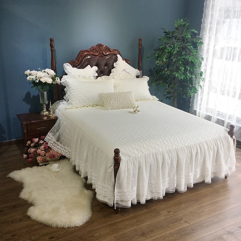 3Pcs150X200cm/180X200cm Cream White Beige Lace Princess Bed skirt set Quilted Cotton Bedspread Pillowcase Queen King size 3Pcs 1