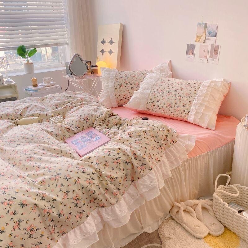 Romantic Flower 4Pcs Princess Bedding for Girls Elegant Vintage Floral Lovely White Lace Ruffle Bedskirt Duvet Cover Pillowcases 3