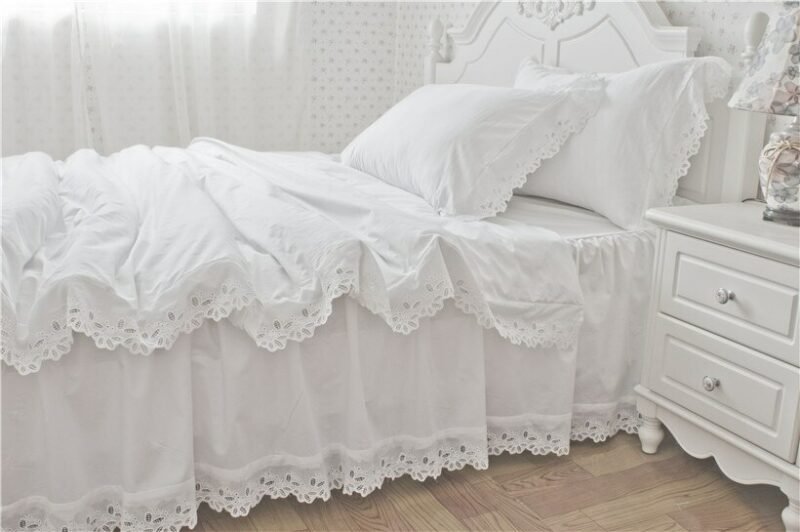 Bright White color Hollow Lace edge Duvet/Quilt cover with Zipper 100%Cotton Ultra Soft Bedskirt Bedding set Queen size Shabby 5