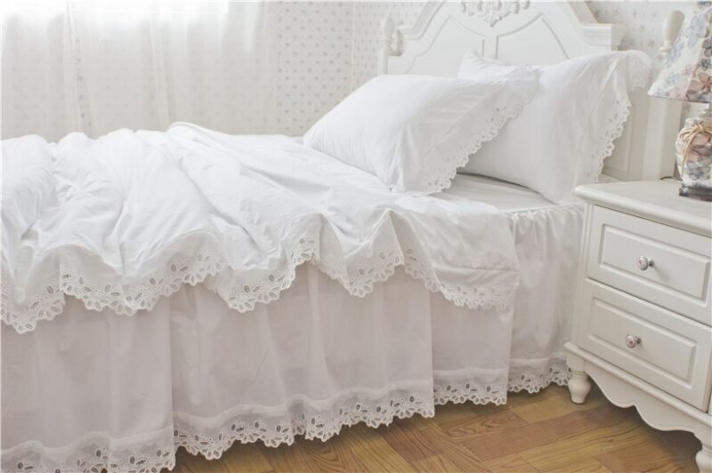 Bright White color Hollow Lace edge Duvet/Quilt cover with Zipper 100%Cotton Ultra Soft Bedskirt Bedding set Queen size Shabby 1