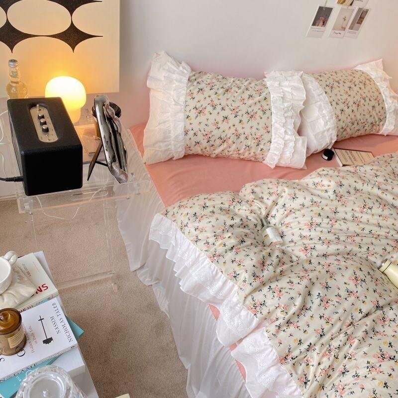Romantic Flower 4Pcs Princess Bedding for Girls Elegant Vintage Floral Lovely White Lace Ruffle Bedskirt Duvet Cover Pillowcases 5