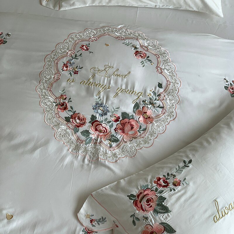 Luxury Chic Flowers Embroidery White Bedding Set 600TC Egyptian Cotton 1 Duvet Cover 1 Bed Sheet 2 Pillowcase Queen King 4Pcs 3