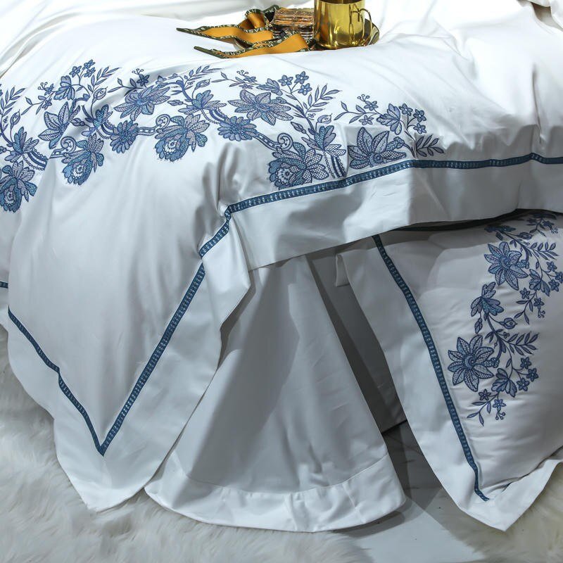 100% Egyptian Cotton Blue Flowers Embroidery White Gray Duvet Cover 4Pcs Bedding Set with Zipper Closure Bed Sheet Pillowcases 4