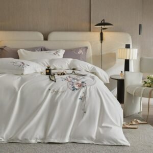 Chic Embroidered Duvet Cover Set Double Queen King 4Pcs 600TC Cotton Elegant Flower White Bedding Set with Bed Sheet Pillowcases 1