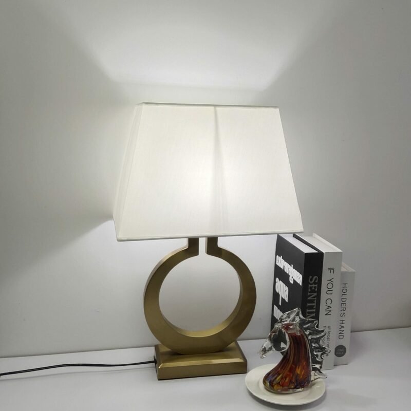 American modern luxury villa gold table decorating table lamp Nordic retro bedroom bedside LED reading lights 2