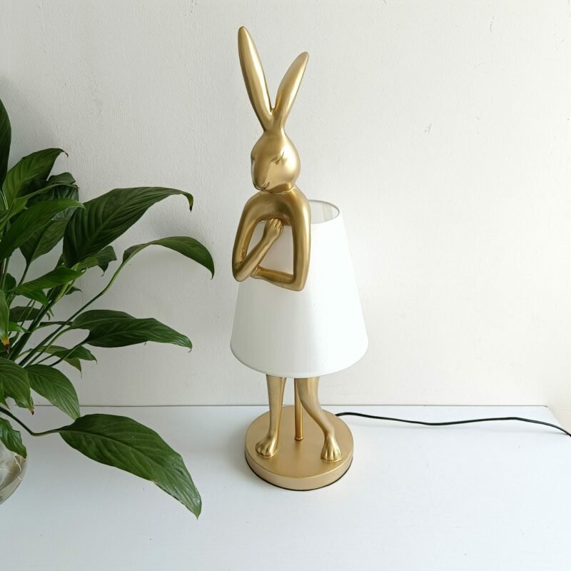 Vintage Bathing rabbit Table lamp Design Resin hare Table Lamps For Living Room Decor Bedroom Desk light Bedside Lamp 4