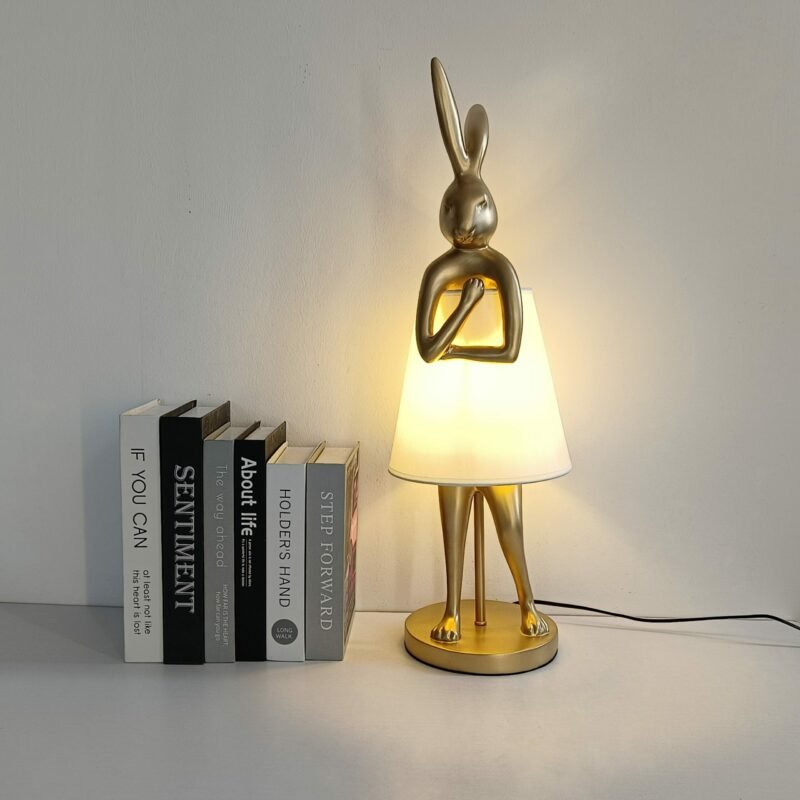 Vintage Bathing rabbit Table lamp Design Resin hare Table Lamps For Living Room Decor Bedroom Desk light Bedside Lamp 2