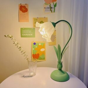 Creative Retro Flower Table Lamp Ins Romantic Girls Room Desk Light Decoration Kids Children Gift Bedroom Study Reading Lights 1