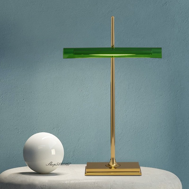 Italian Dimmable Beside Lamp Designer Industrial Table Lamp Living Room Decoration Touch Sensor Metal Lamp Bedroom Led Desk Lamp 1