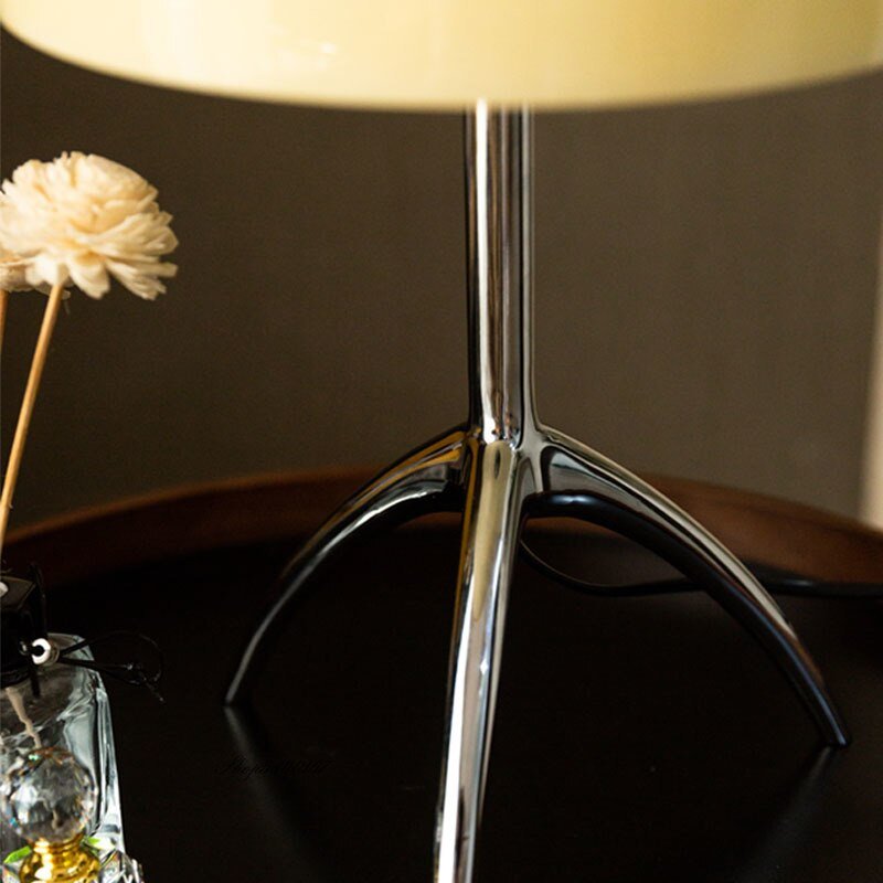 Postmodern Tripod Desk Lamp Italian Designer Art Table Lamp Chrome/Copper Metal Base Home Light Decor Nordic Bedroom Beside Lamp 4