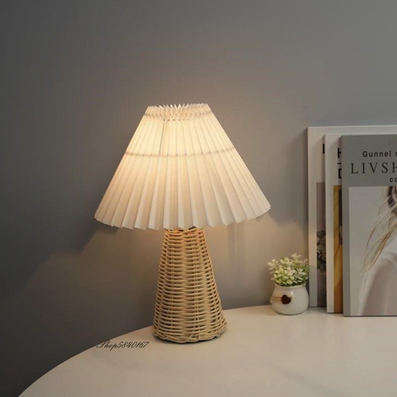Vintage Pleated Table Lamp Creative Rattan Night Light Study Bedroom Lamp Decor Beige/white/flower Lampshade E27 Beside Lamp 5
