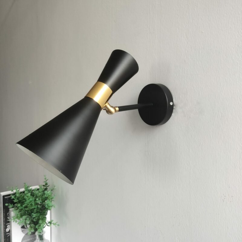 Nordic postmodern minimalist fashion designer black / white iron dining room bedroom wall lamp 4