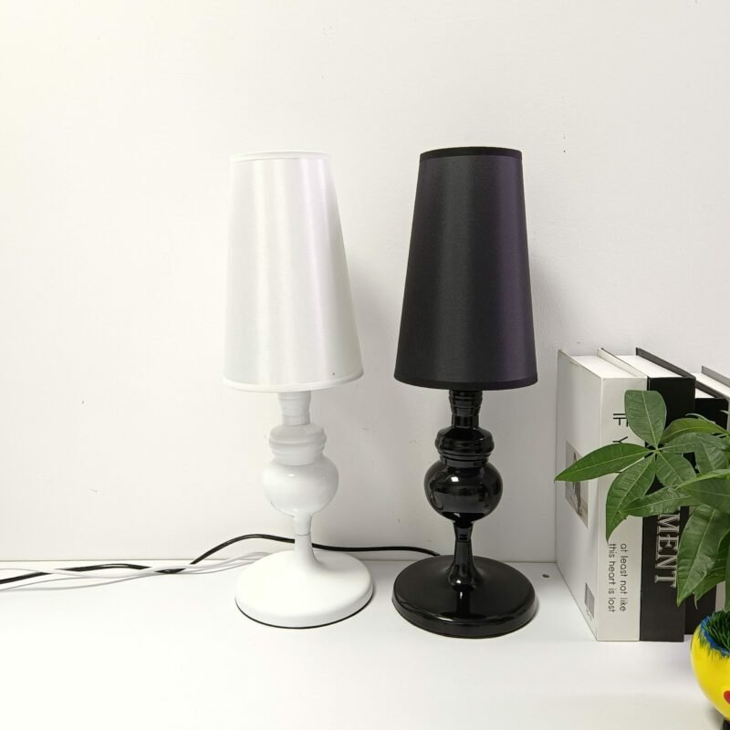 Fashion Spanish guard table lamp Modern living room bedroom study desk lamp Art Bedside Lamp Indoor Decor 4