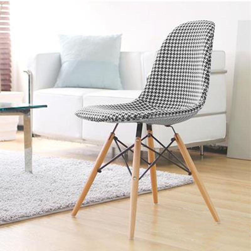 Nordic Style Dining Chairs Cloth Soft Bag Iron Leg Dining Chair Leisure Modern Simple Back Coffee Shop Solid Wood Home Furniture 1