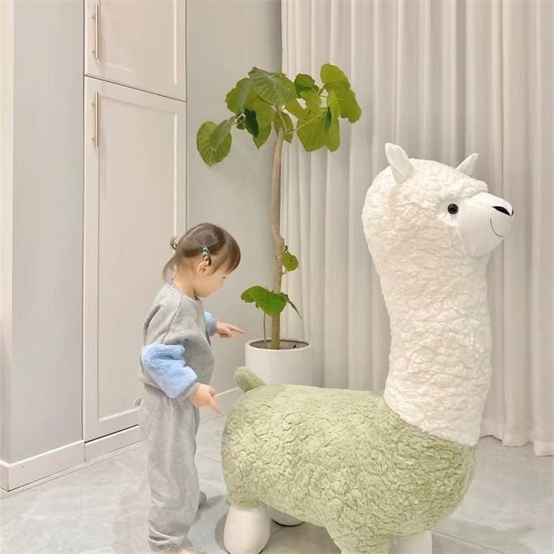 FULLOVE Cartoon Alpaca Stool Children's Casual Shoes Changing Stool Children's Household Living Room Decoration Doll Stool 2
