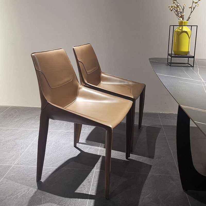 MOMO Italian Dining Chair Minimalist Backrest Chair Restaurant Model Room Designer Negotiation Saddle Leather Chair Home 3