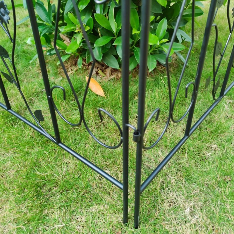 5 PACK Black Coated Steel Decorative Garden Fence Panel, 32x 24-inch Metal Border Folding Fence 5