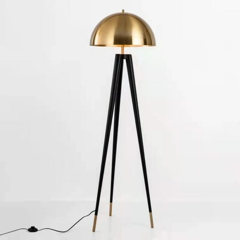 Fan Shaped Head Metal Floor Lamp Nordic Designer Floor Light Standing Lamps For Living Room Bedroom Table Lamp 5