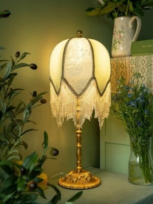 French Retro Classical Crystal Tassel Table Lamp LED E27 Gold Lustre Atmosphere Desk Lights for Girls/Princess's Room Bedside 1