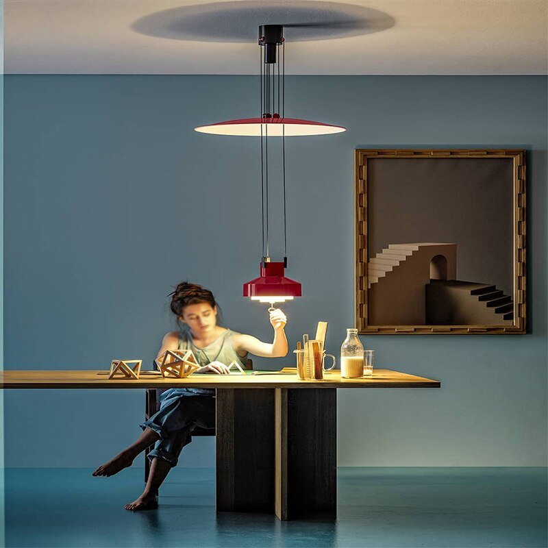 Stretching flying saucer restaurant pendant lamp designer creative desk reading lamp Nordic retro bar lift pendant light 3