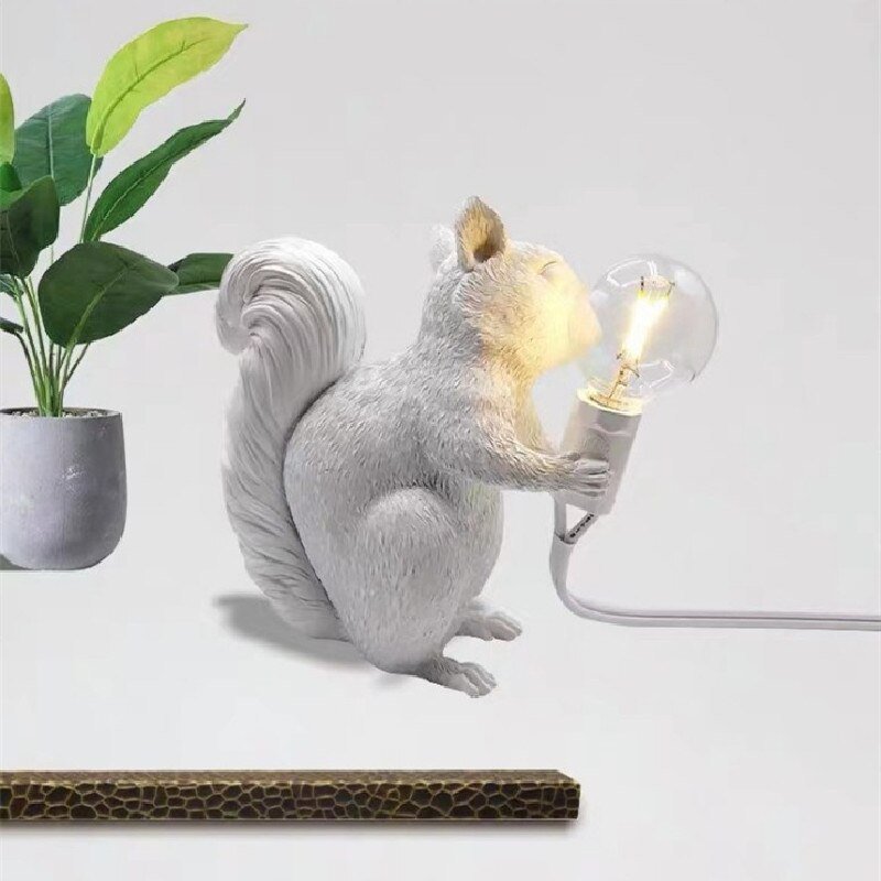Creative Squirrel Night Lights Nordic Designer Cute Animal Table Lamp for Children Bedroom Bedside Bar Decor Lighting Appliance 4