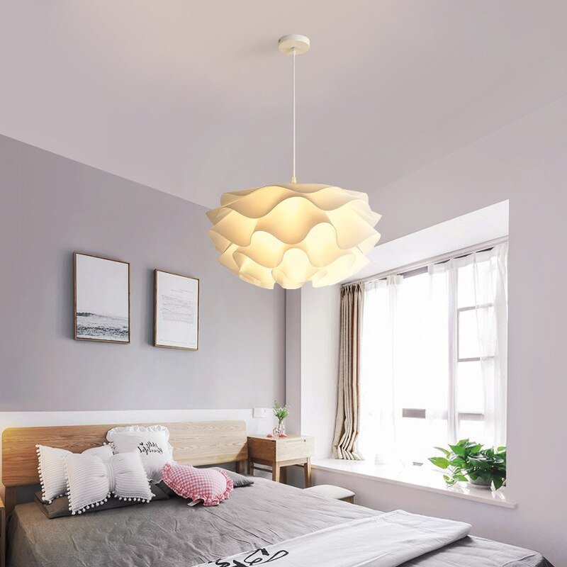 Creative bedroom Pendant light warm and romantic nordic ins girl room lighting net red restaurant lamp petal bedroom lamp 3