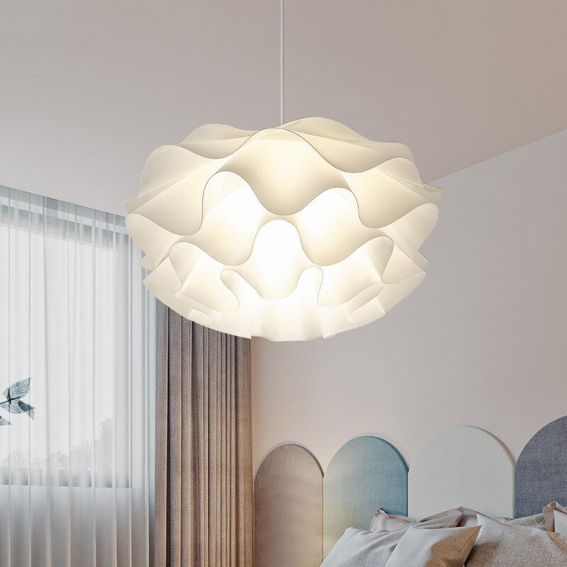 Creative bedroom Pendant light warm and romantic nordic ins girl room lighting net red restaurant lamp petal bedroom lamp 1