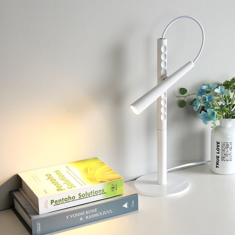 Italy Designer Industrial Table Lamp for Bedroom Kitchen Study Livingroom Aesthetic Room Decor Replica Night Lighting Appliance 3